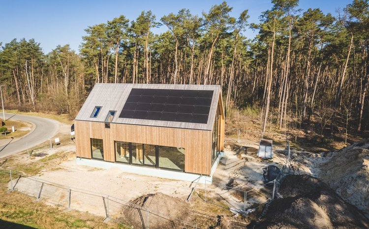 House with open-jointed cladding, Belgium