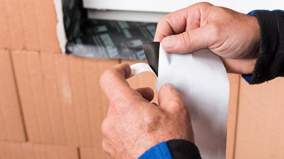 Installation steps: 1. Pre-installation before window mounting